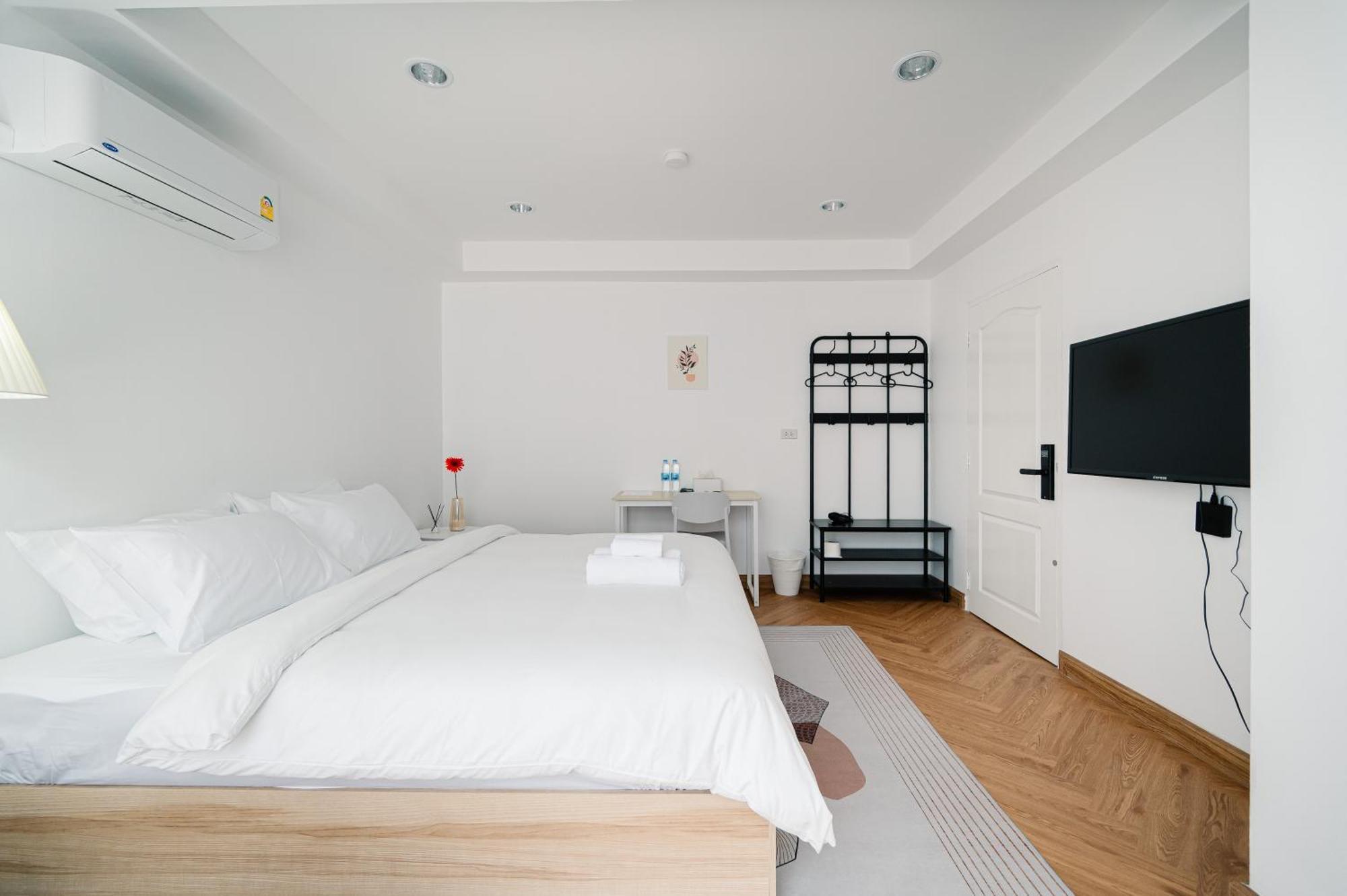 Mitt Haus Hotell Bangkok Exteriör bild